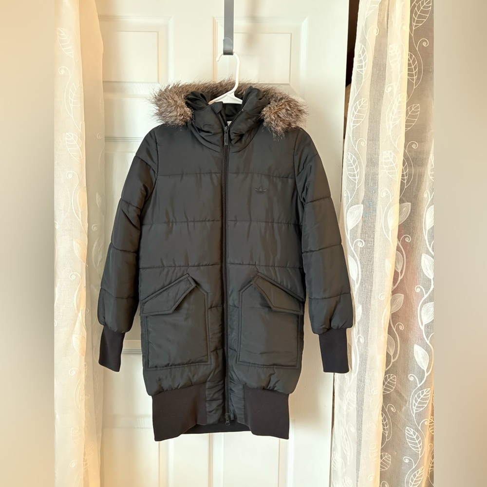 Adidas puffer hooded Jacket coat 40 years celebrating slim fit p2p 20” women M